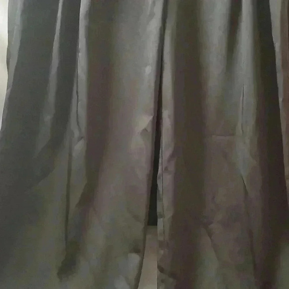 f21 slacks and princess polly jacket - Picture 3 of 13